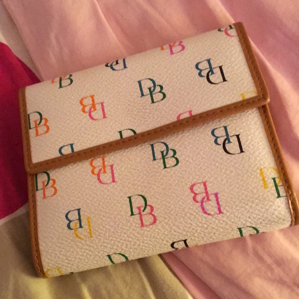 Dooney and Bourke small wallet
